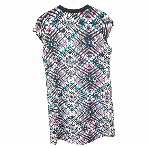 Xhilaration Colorful Kaleidoscope Abstract Print Cap Sleeve Shift Dress Medium - Picture 2 of 7